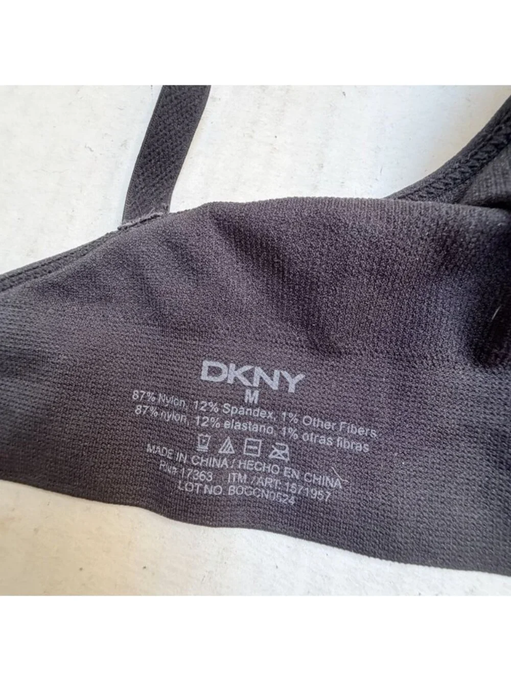 DKNY Bra Women Medium Black Wireless Adjustable T-shirt